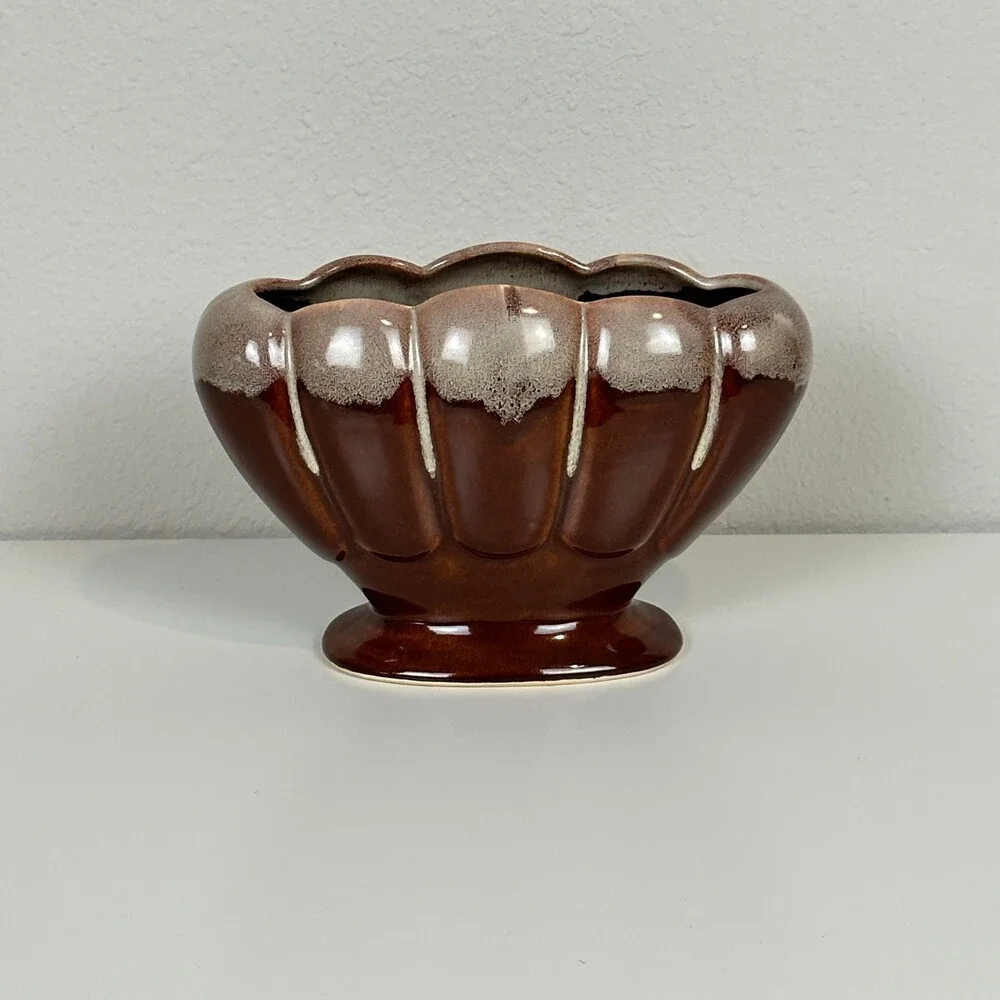Vintage Aborn California H-6 Mid-century Brown Ceramic Pottery Fan Vase USA